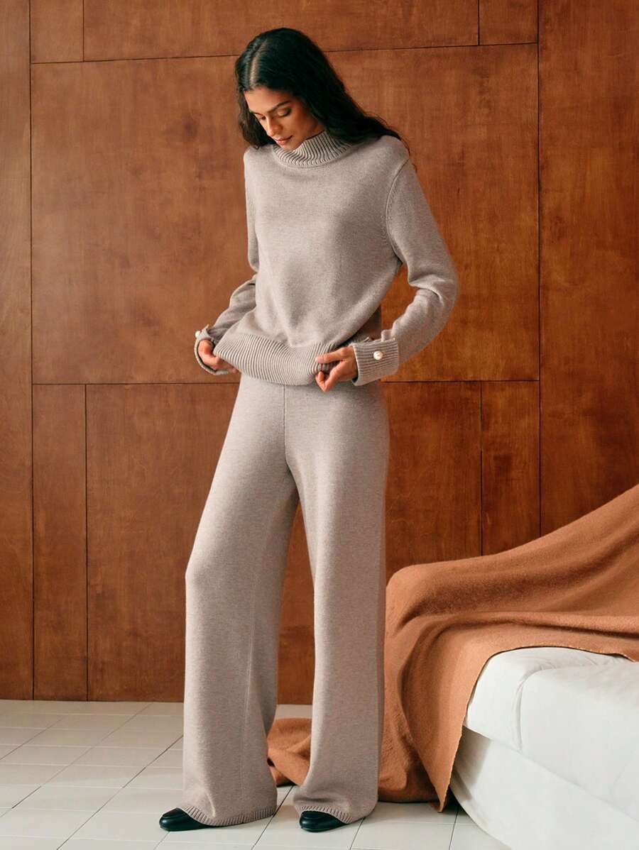 Premium Knitted Two-Piece Set – High Neck Sweater & Wide-Leg Trousers