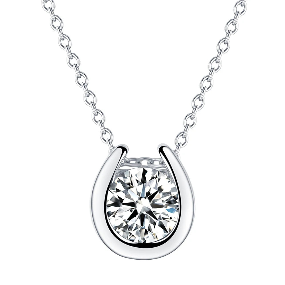 Luxury Moissanite Horseshoe Pendant Necklace
