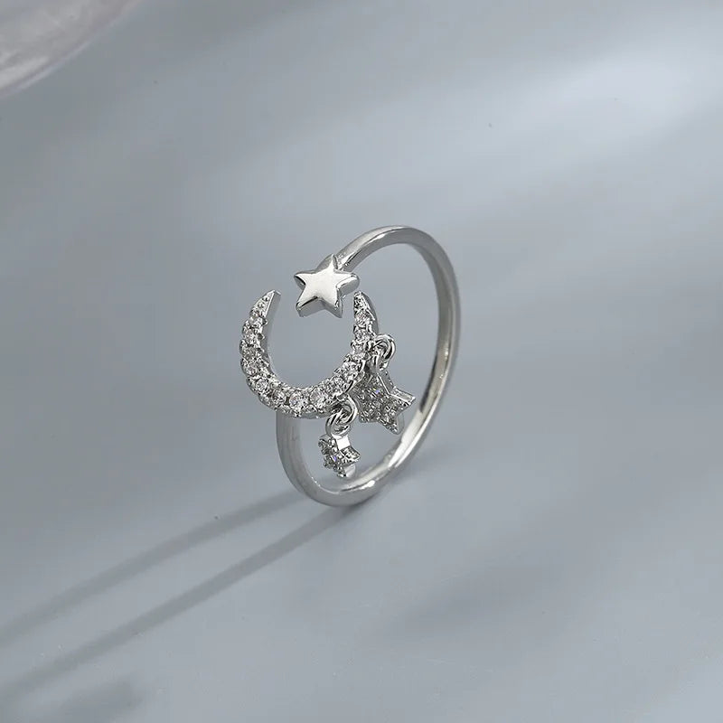 Lunar Elegance 925 Silber Mond Quastenring
