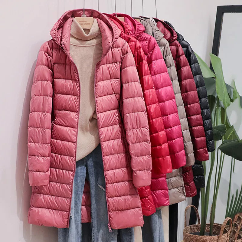Lange Damenjacke mit abnehmbarer Kapuze – Puffer-Stil