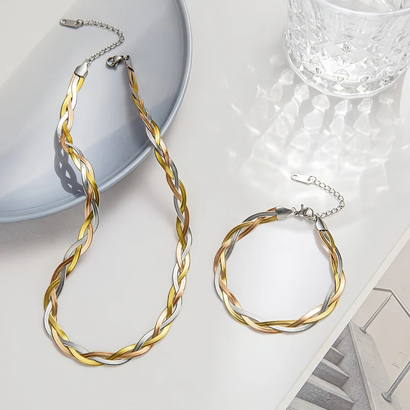 Elegantes Armband-Halsketten-Set aus Titanstahl