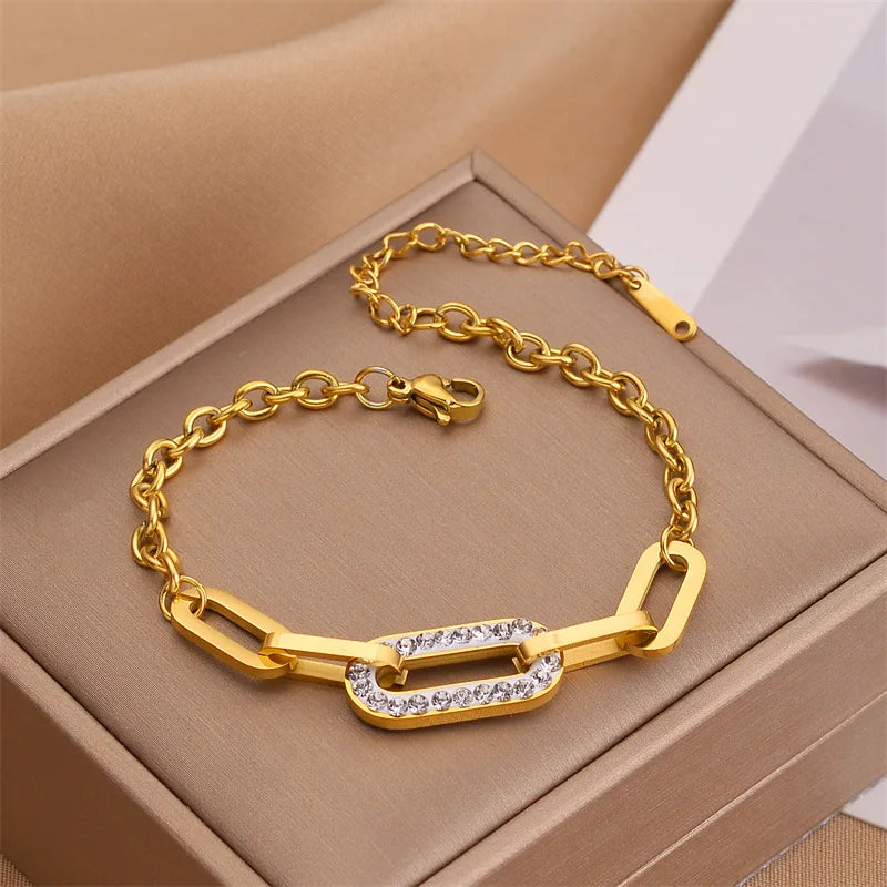 Elegantes Damen-Armband aus Edelstahl mit Zirkonia-Anhänger