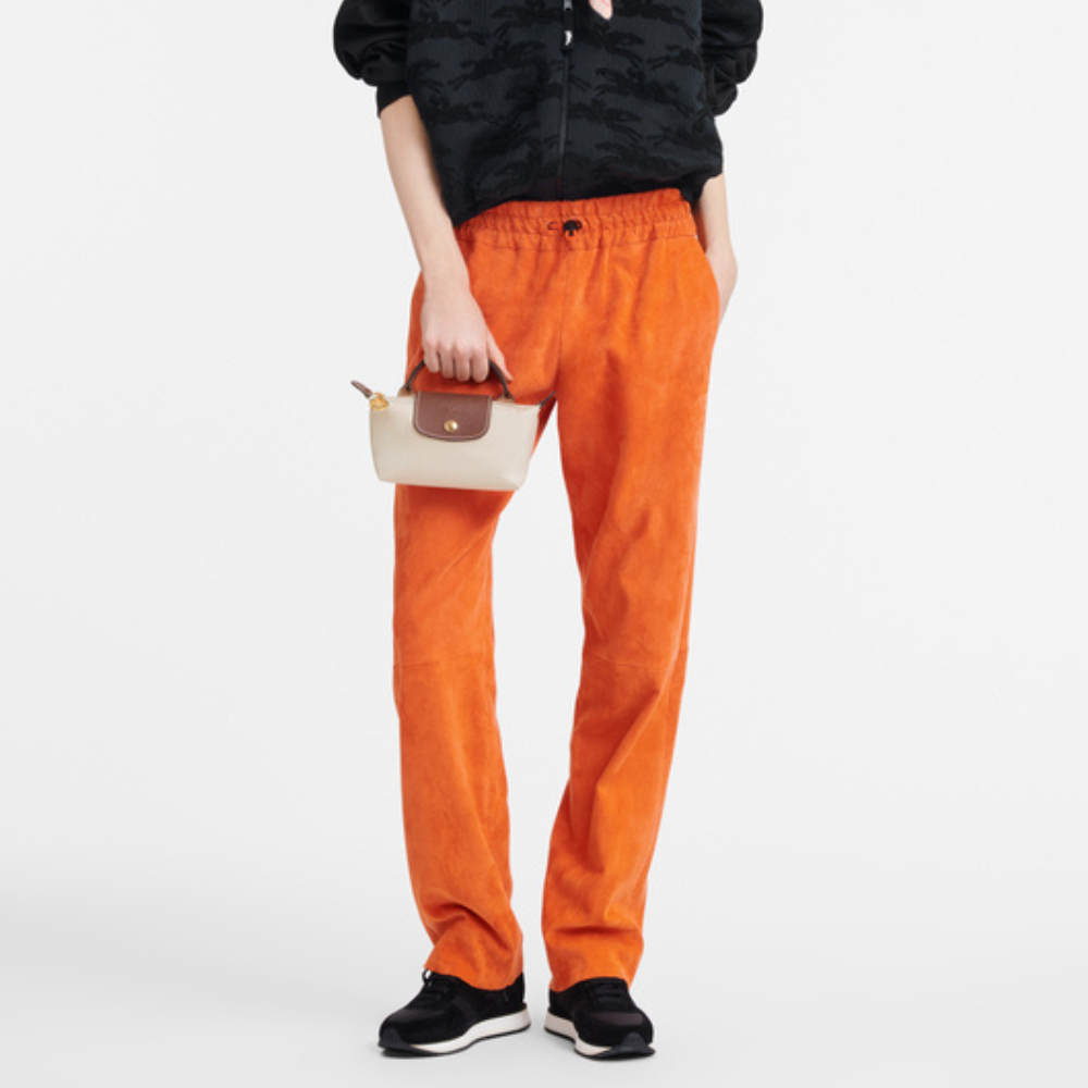 Mini Bag Elegance - Get an exclusive keychain completely free