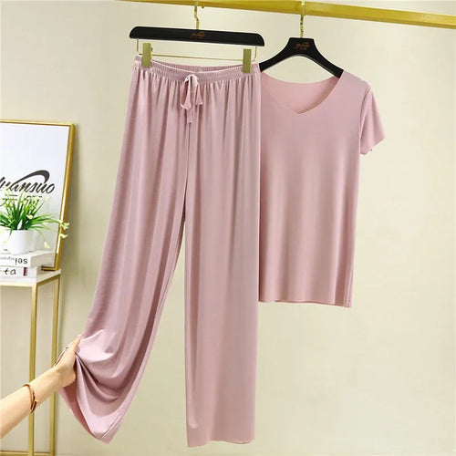 Ensemble femme élégant et confortable pour l'été 