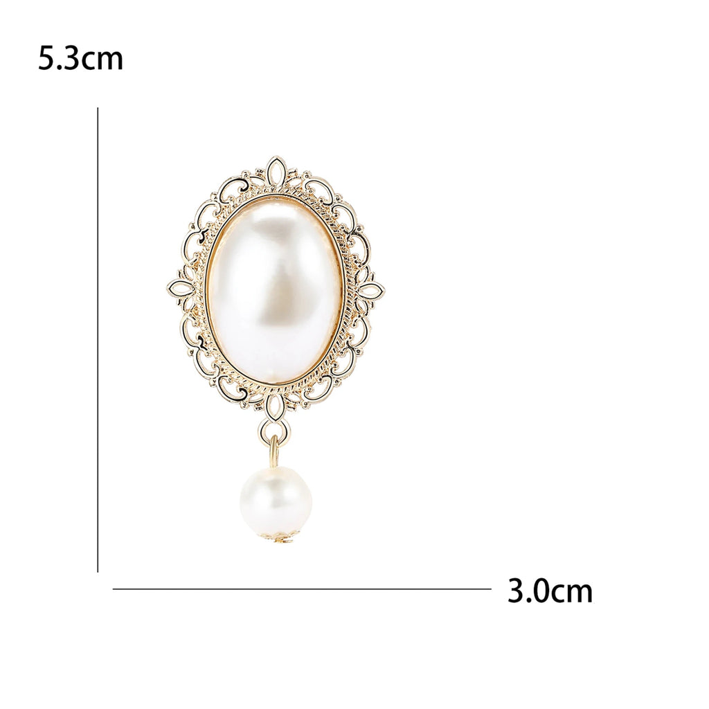 Vintage Faux Pearl Statement Brooch – alternate view 3