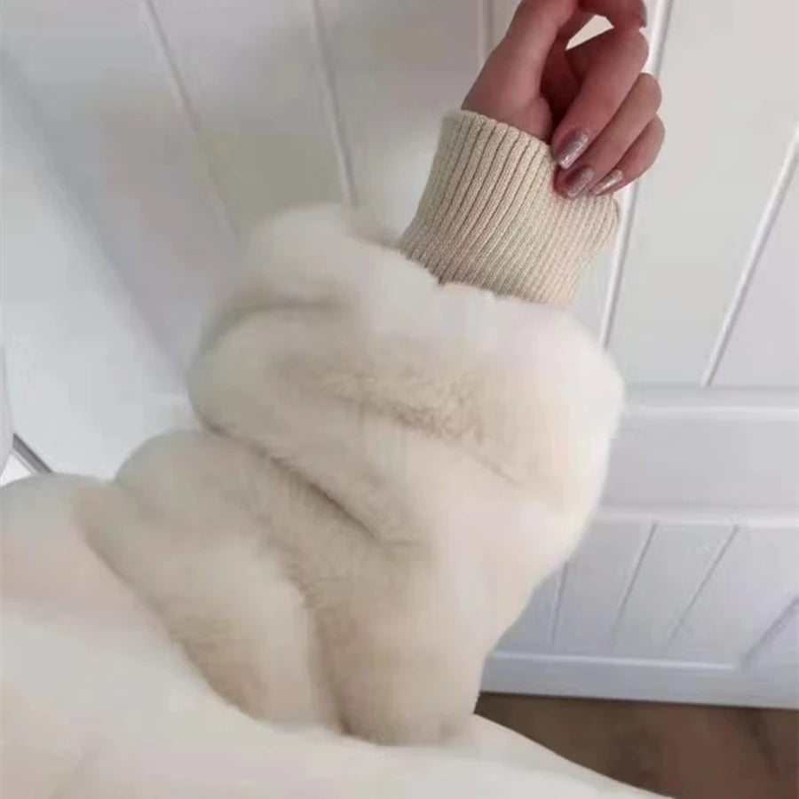 Weißer Mantel aus Lammwolle-Imitation für Damen