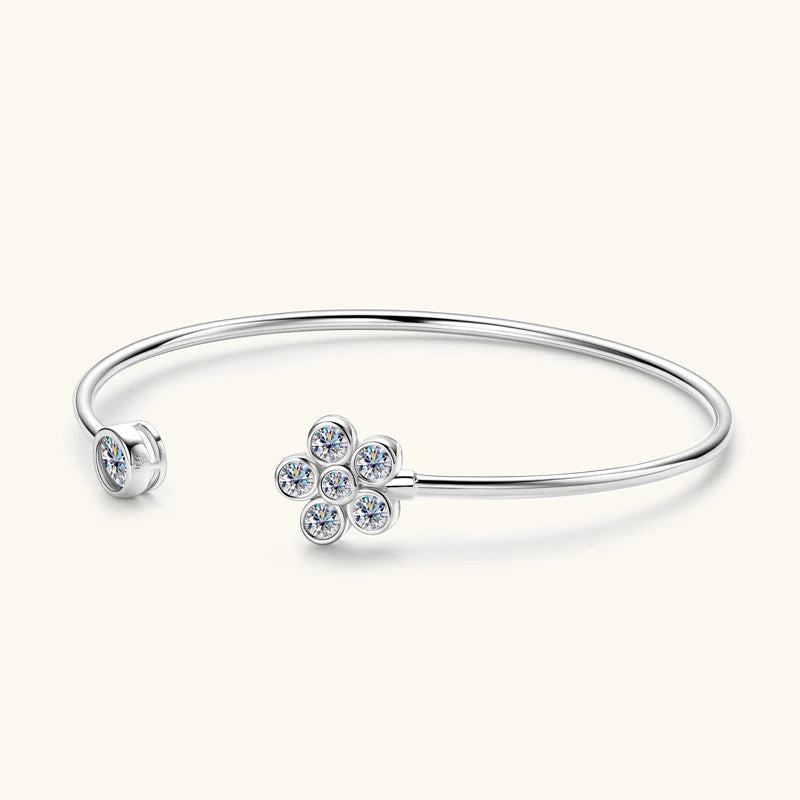 Ivictress 5mm Moissanite Sterling Silver Cuff Bracelet