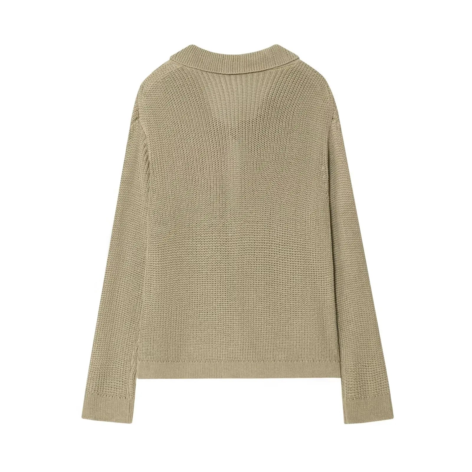Chic Horn Button Knitted Cardigan for Women