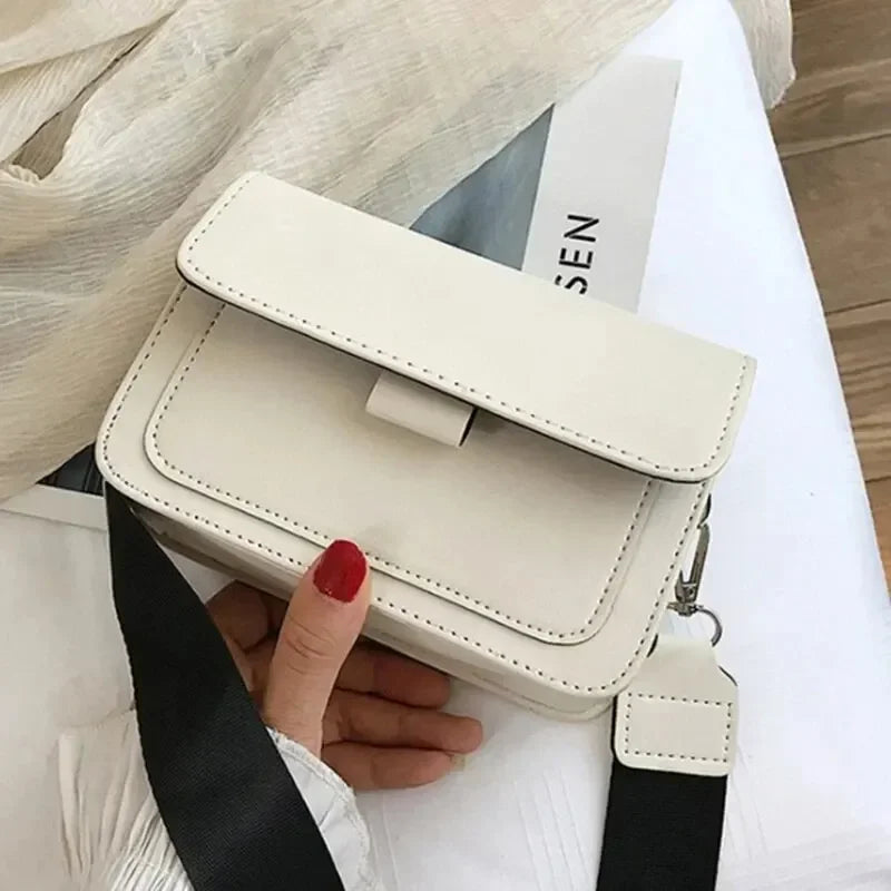 Elegante Umhängetasche für Damen – Vielseitiges Design mit kleiner Klappe