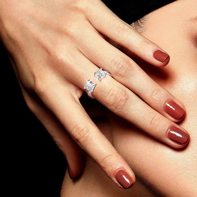 Ivictress Moissanite Luxury Ring - A Shimmering Jewel of Elegance
