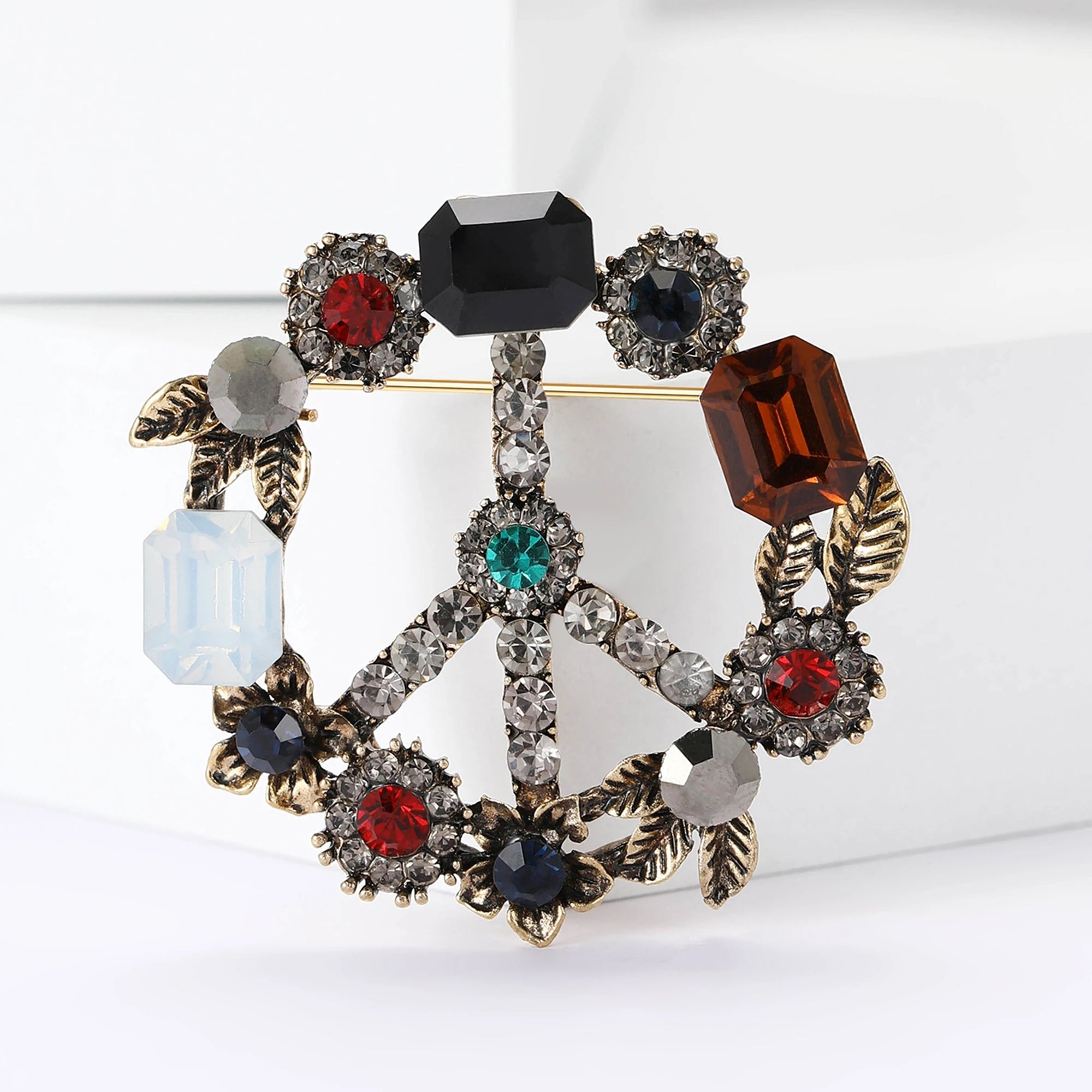 Vintage Statement Brooch – alternate view 2