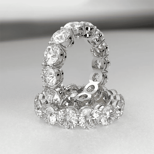 Exquisiter 2,2 Karat Moissanit-Ewigkeitsring, 18 Karat vergoldet