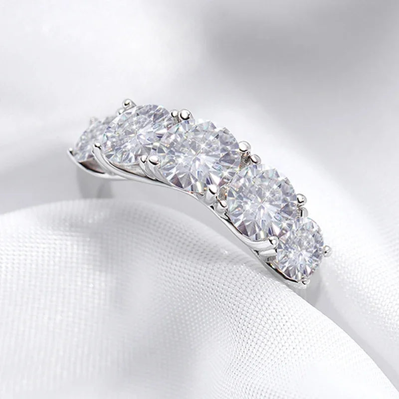 Ivictress Moissanite Luxusring – Funkelnde Eleganz