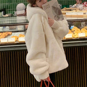 Weißer Mantel aus Lammwolle-Imitation für Damen