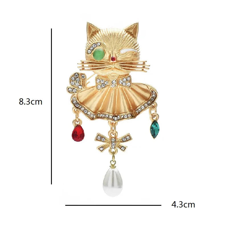 Vintage Crystal Cat Brooch – alternate view 3