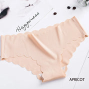 Seamless Mid-Rise Women's Silk Briefs - Soft & Comfortable