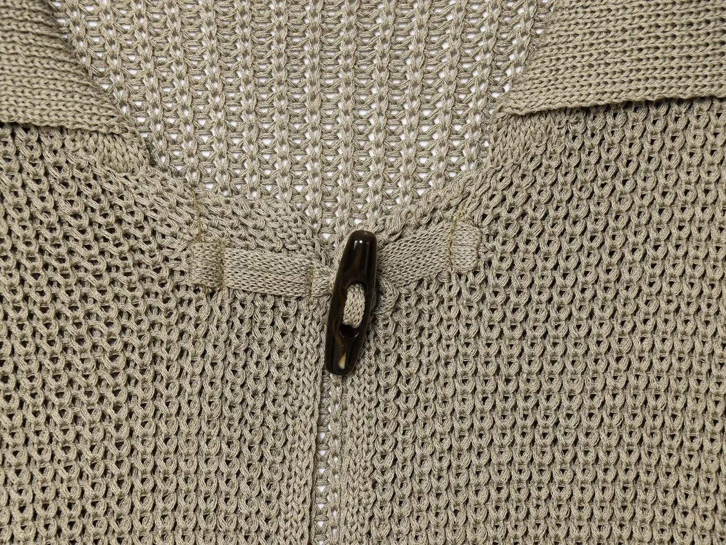 Chic Horn Button Knitted Cardigan for Women