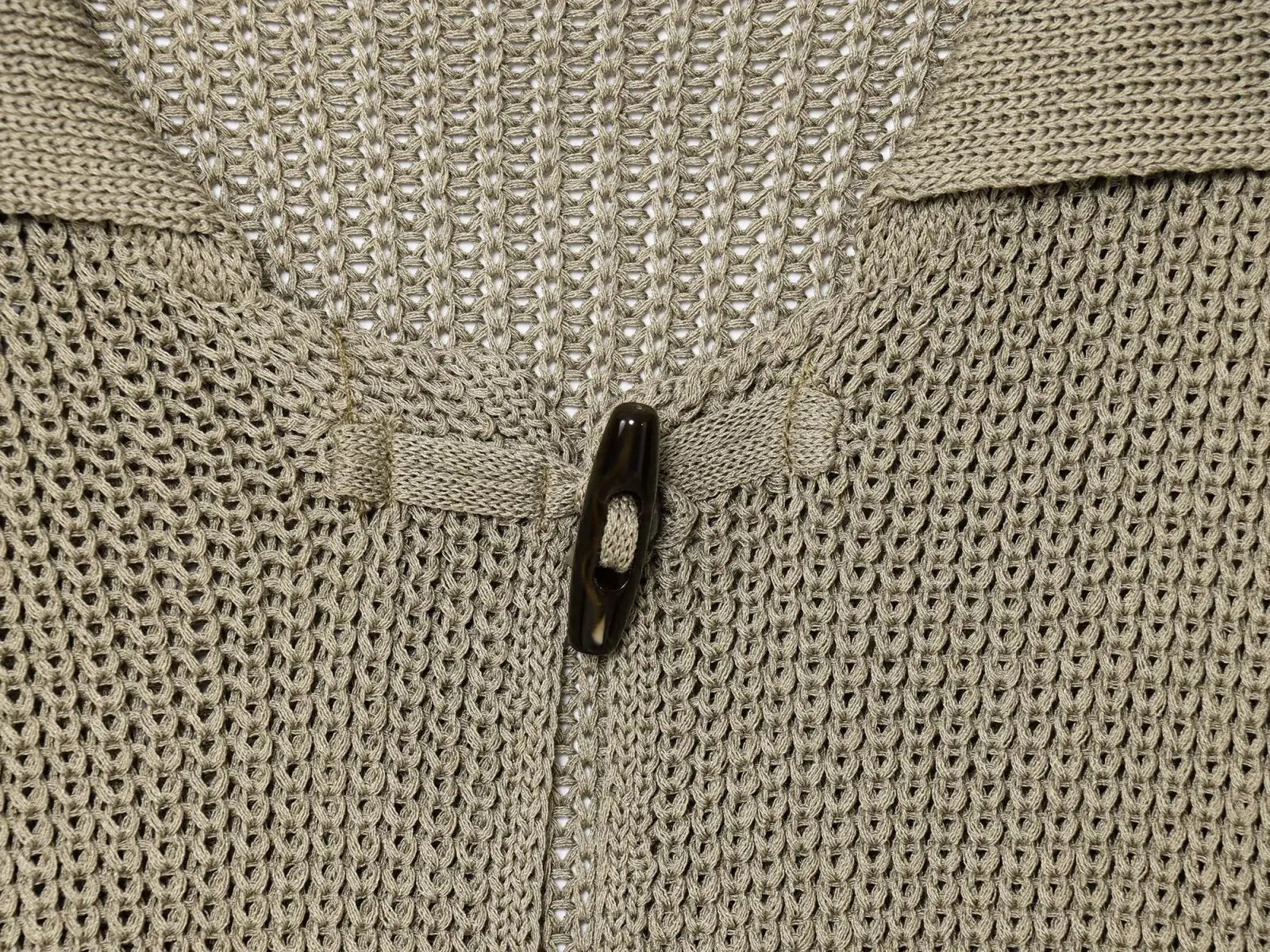 Chic Horn Button Knitted Cardigan for Women