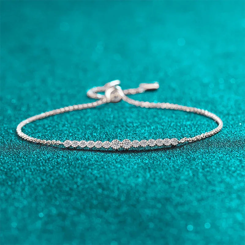 Ivictress Moissanite Elegance Bracelet - Luxury Shine for Women