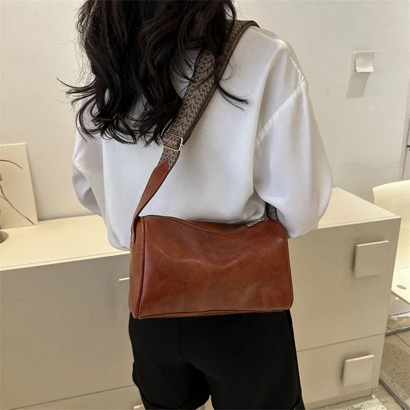 Chic Vintage PU Leather Boston Handbag - Fashion Crossbody