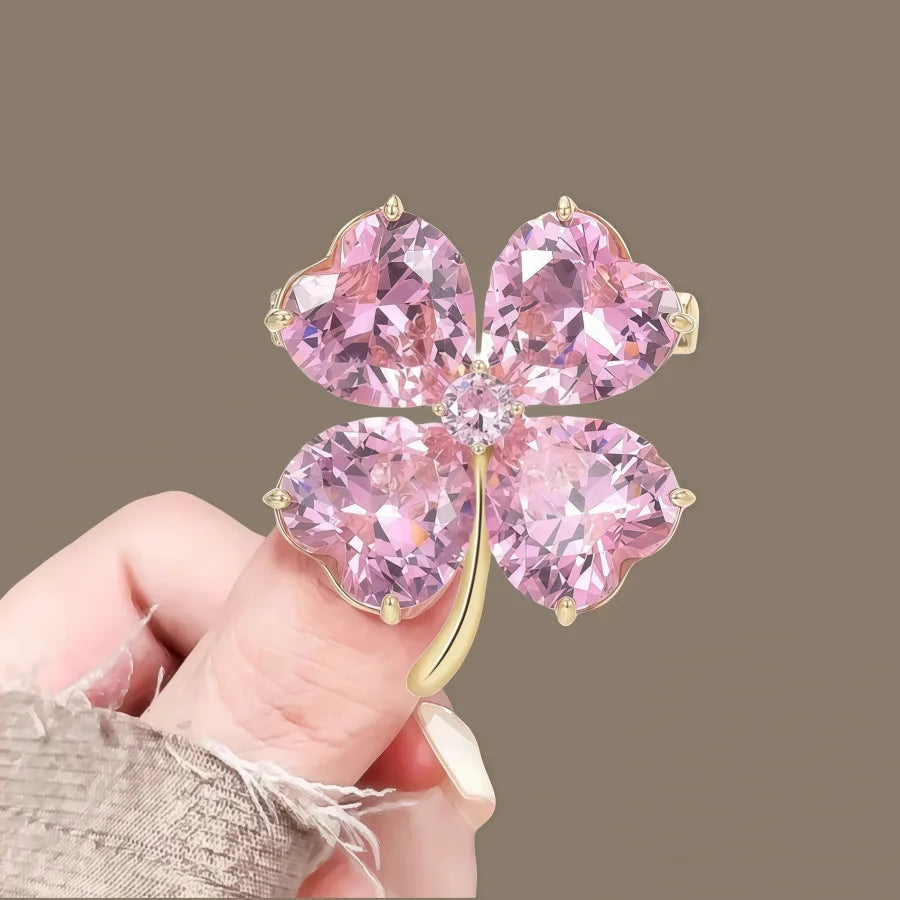 Clover Brooch – alternate view 4