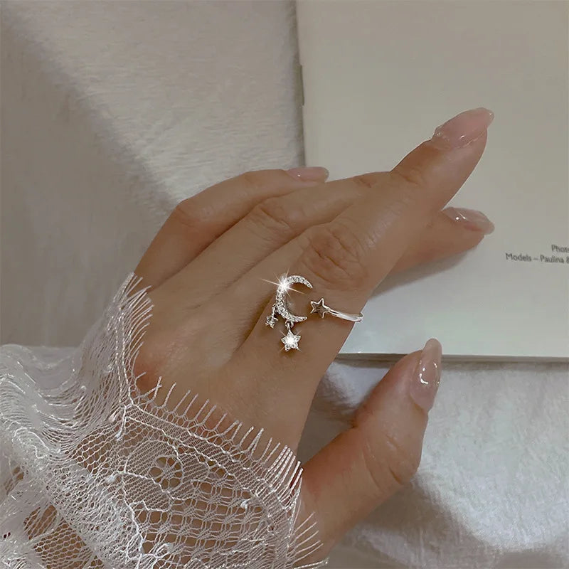 Lunar Elegance 925 Silver Moon Tassel Ring