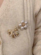 Faux Pearl Flower Brooch Set – alternate view 3