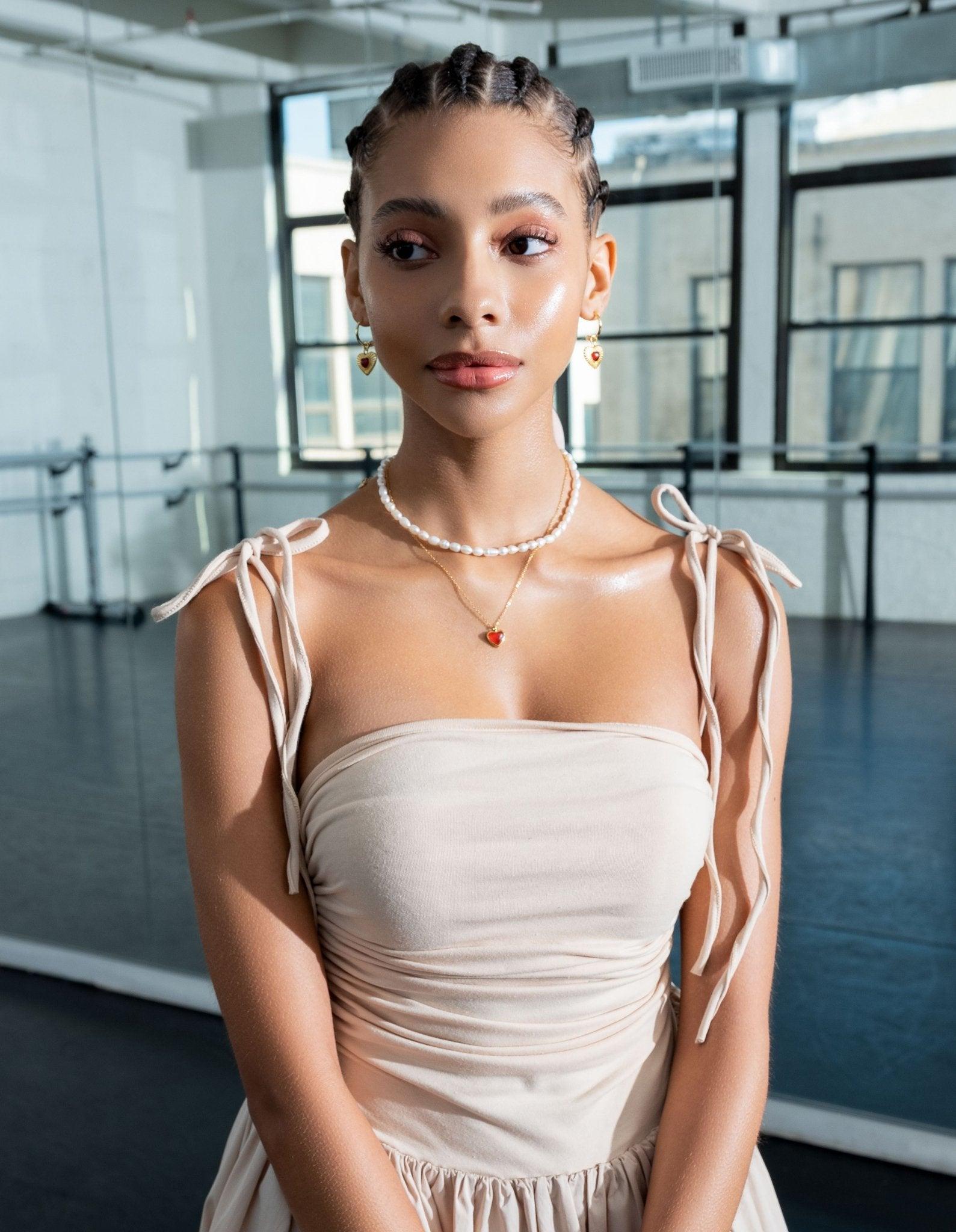 Collier Coeur en Pierre Rouge