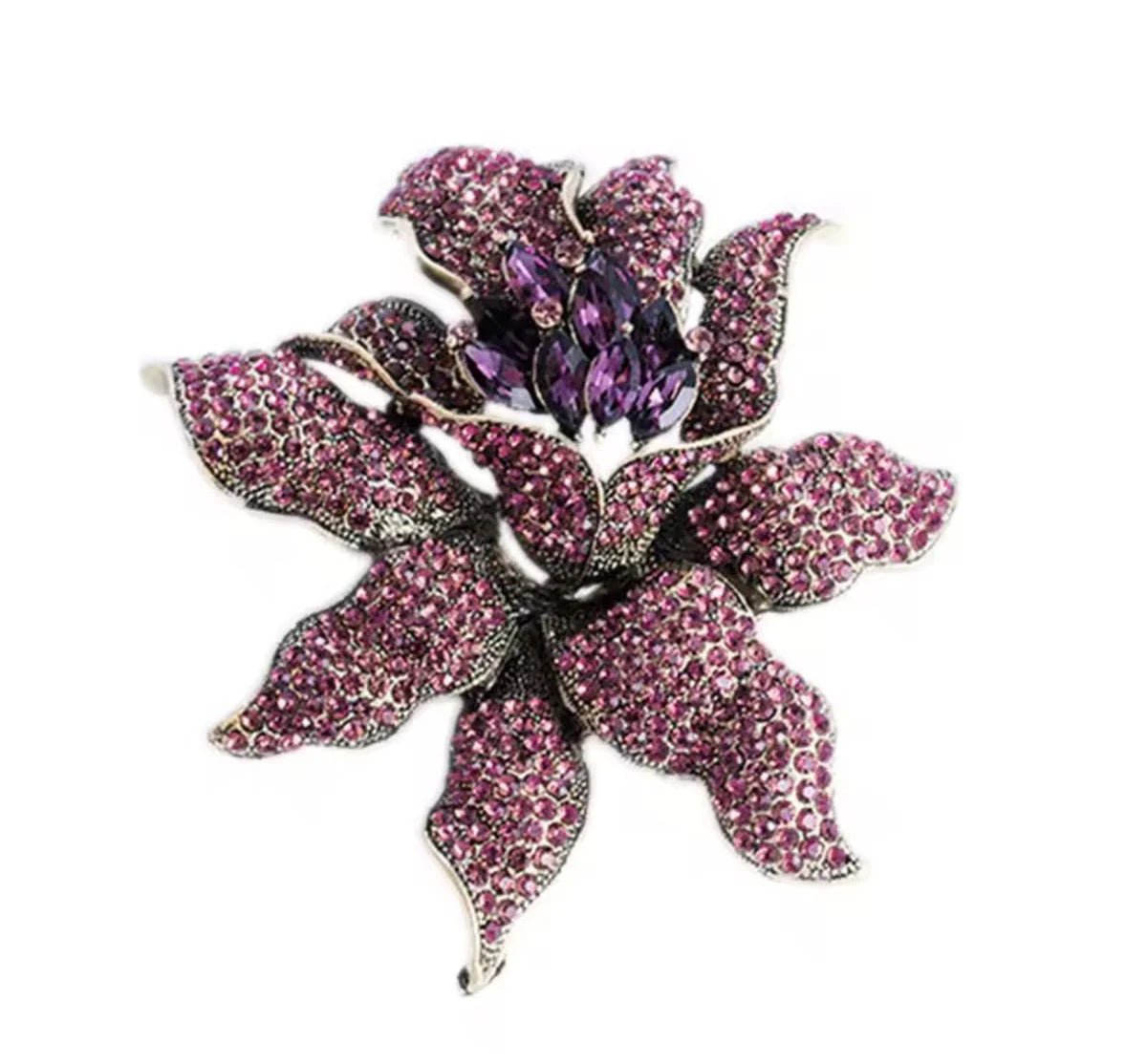 Elegant Flower Brooch