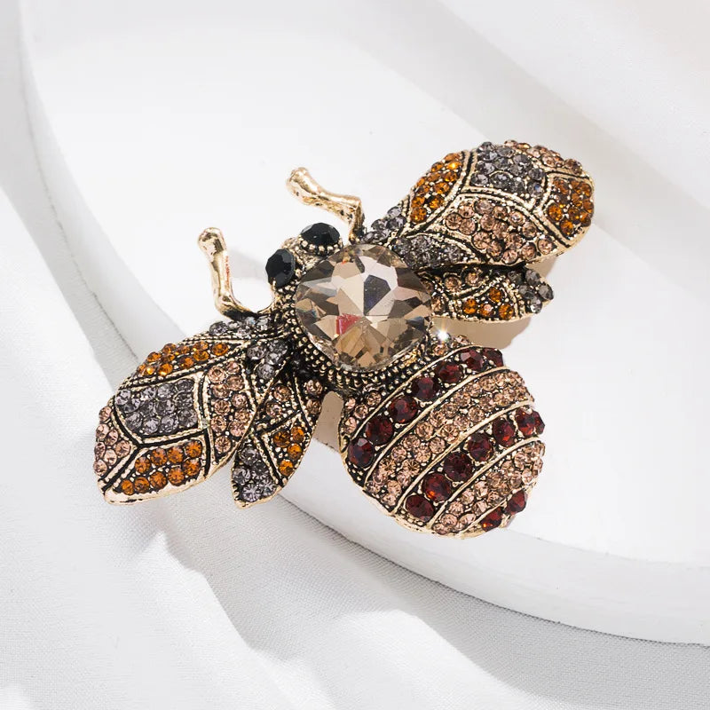 Luxury Vintage Crystal Bee Brooch – view 3