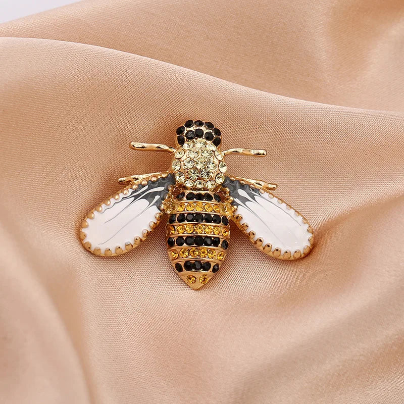 Luxury Vintage Crystal Bee Brooch – view 7