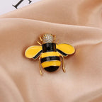 Luxury Vintage Crystal Bee Brooch – view 28